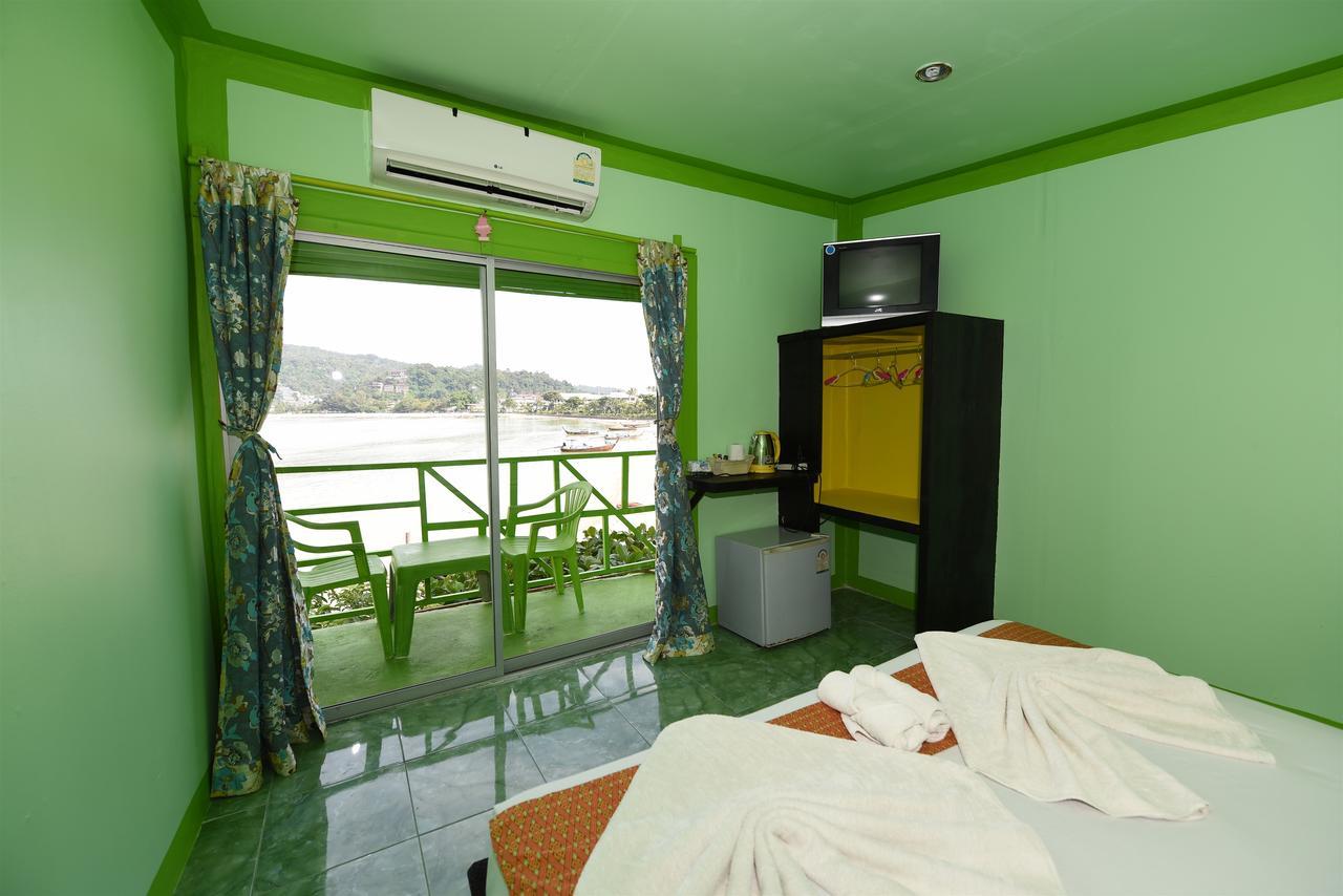 Phi Phi Beach Front Resort Екстер'єр фото