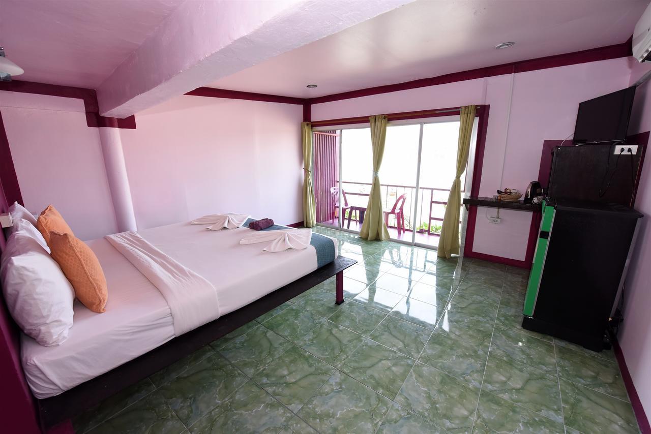 Phi Phi Beach Front Resort Екстер'єр фото