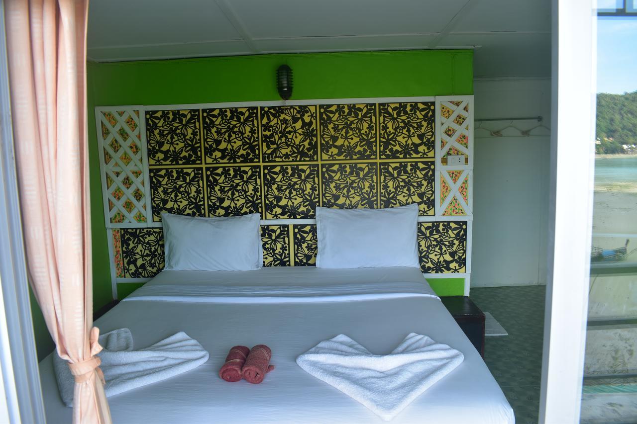 Phi Phi Beach Front Resort Екстер'єр фото